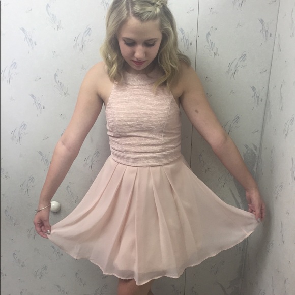 Pink halter homecoming dress - Picture 1 of 4